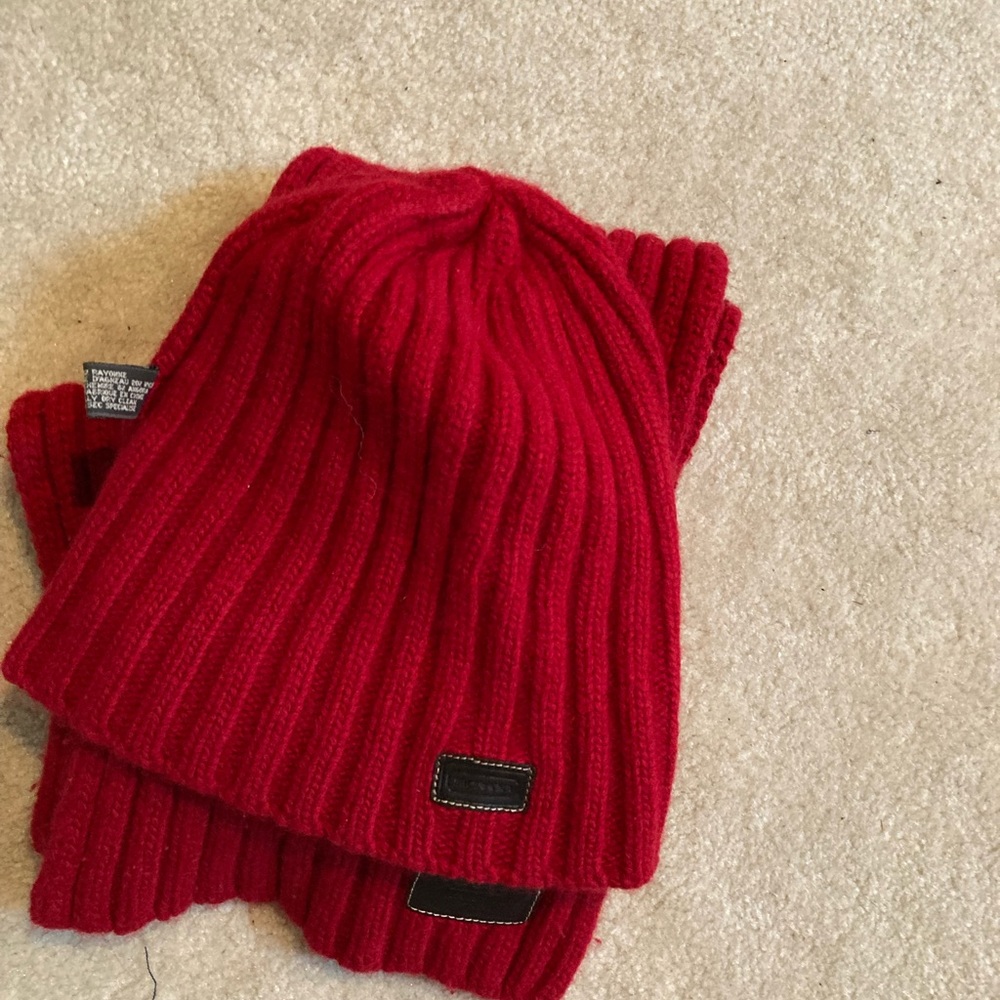 Coach hat and scarf